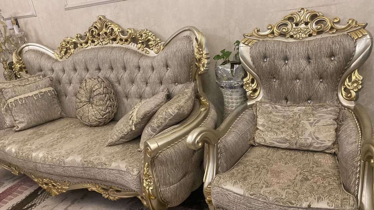 السلام عليكم عندي هذا تخم ملكي تركي خشب درجه اولى للبيع ويا طبله للاستفسار دخول ع خاص


**إذا كنت صاحب هذا الإعلان وتريد حذفه لأي سبب، رجاءا أرسل رسالة إلى الدعم الفني**