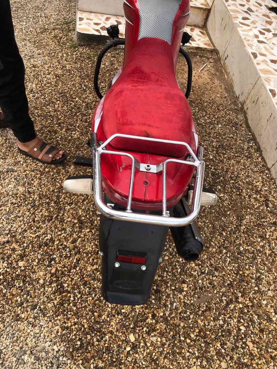 سلام عليكم موطور سايم موديل 16 موطور بلادي مابي شخط سعر750 وبي مجال شري بي خير ويدلال‏‏***********
