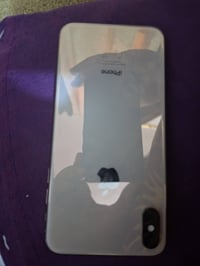 للبيع ايفون اكس ماكس للبيع ع وضع الشركه كلشي ممبدل بي بطارية 🔋  79 وعل...