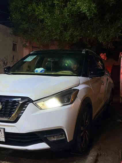 سلام عليكم  نيسان كير محرك واحد على واحد نضيفه موديل 2019 سياره كنديه حادثه جاملغ وبنيد فقط سعر 135وبيه مجال الطيبين  التفاصيل رقم الهاتف ***********
