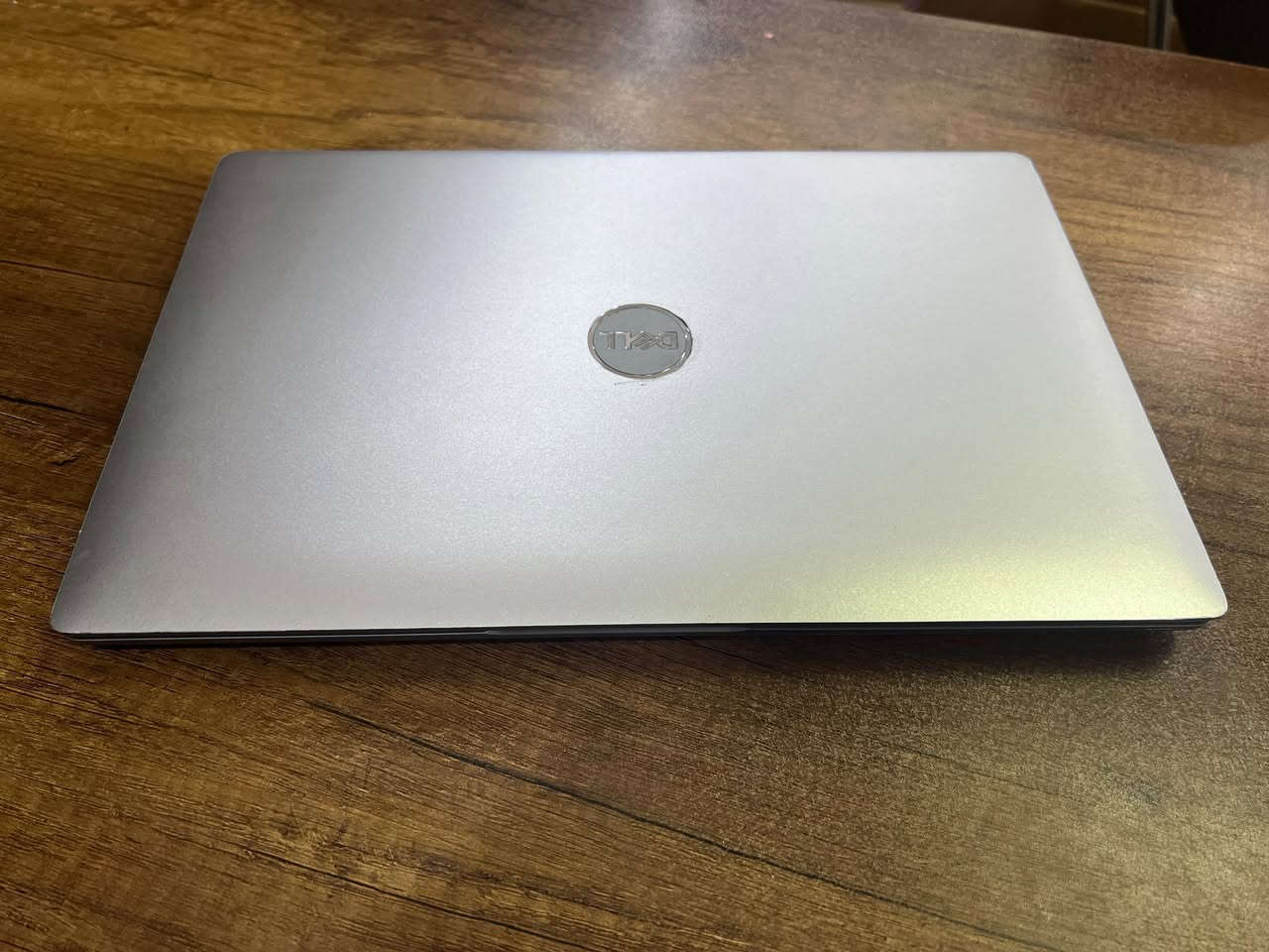 السلام عليكم للبيع لابتوب  Dell Latitude 5430 وشاشة لمس 

المواصفات : Intel Core i6-1245U

 معالج كور اي 7 الجيل الثاني عشر

‏‎رام: 16GB DDR4 

‏‎ذاكرة : 512GB SSD

كرت شاشة داخلي : 8GB INTEL iris xe

‏‎حجم الشاشة: 14inch FHD لمس 

كيبورد ضوئي عربي انگليزي

‏‎مدخل USB A و Type C و منفذ سماعة

منافذ HD , Micro SD CARD , LAN

ماوس وحقيبة هدية مع الجهاز

سعر 550000 دينار 

ضمان لمدة اسبوعين بعد استلام

تفحص براحتك قبل استلام من مندوب

للتواصل عبر الواتساب او الماسنجر

 ***********
