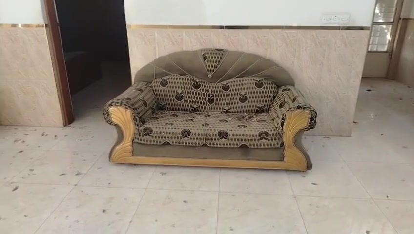 تخم 6 مقاعد سعر 150او بيه مجال بسيط


**إذا كنت صاحب هذا الإعلان وتريد حذفه لأي سبب، رجاءا أرسل رسالة إلى الدعم الفني**