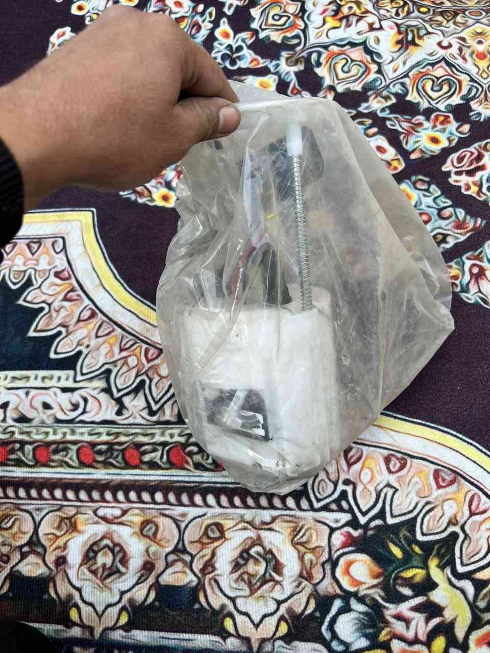 من رخصه الادمن عزلت بسبب حاله وفاء عندي هذني غراض تصفيه محل غراض اصليه ياباني مثل ما موضح بلصور تجي تشوف بعينك يله تاخذ ابيع كلهن شلع مكاني بغداد للاستفسار ***********
