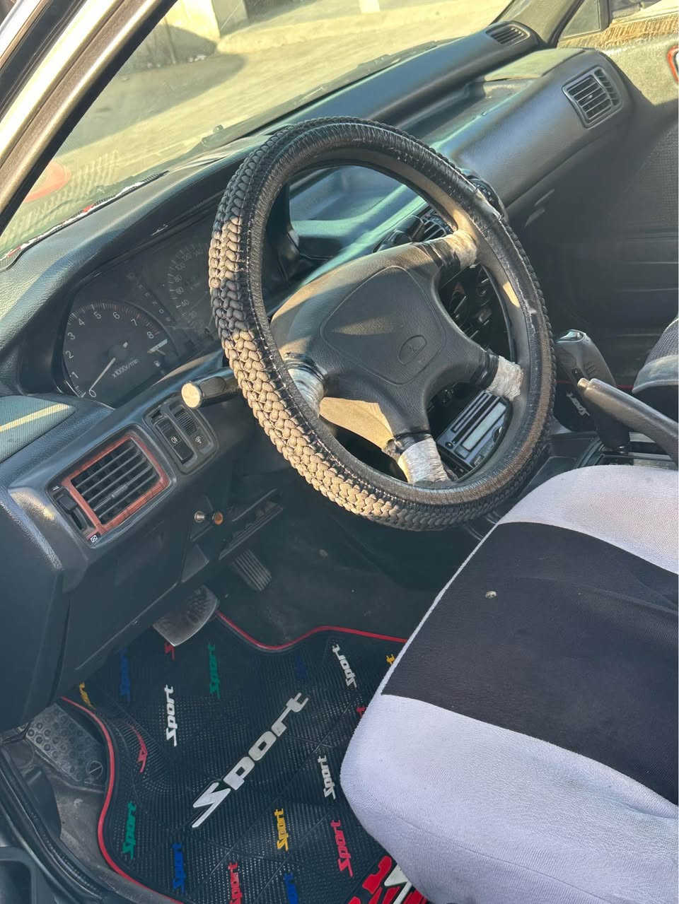 ژ.م***********
سلام عليكم گلاند مؤديل 1989 مةكينة 63 تةبريد تؤماتيك جوار جام كارةبايي قفل مةركةزي دةعامي شةباح تريشة مةسح گئر و مةكينة و كارةبايي و تةقة و رةقةي بةشةرتة سعري داواي 35 وةرةقةي دةكةم مةجالئكي برايانة تئداية
ژ.م*********** أربيل, العراق
