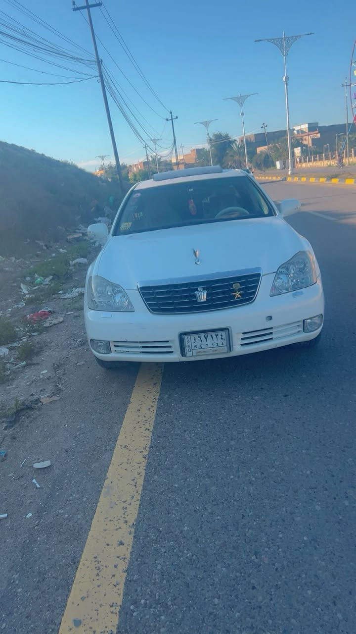 ادوات ادوات سلام عليكم للبيع شاهينه 2007 السياره جديده مكينه وكير خير من الله صدر جديد تخم ويل وتاير جديده السياره كصتين الويل البيه رياضي بيه ارقام وسنويه  صلاح الين  كهربائيات كله شغاله حساسات كله شغاله حته مناع تزحلق شغال سعر45 وبيه مجال مكانه صلاح الدين بلد لاستفسار لاتصال على الرقم *********** او مراوس حسب القناعه
