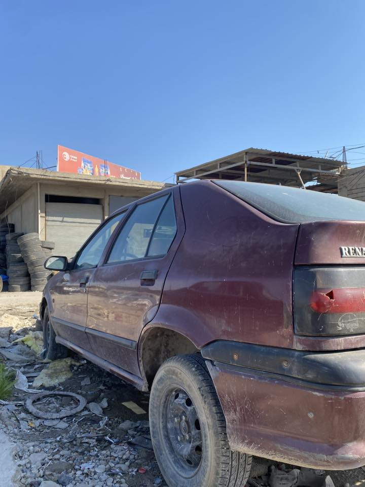 السلام عليكم رينو موديل 1993
رقم اخضر كير مكينه خير من الله 
سعرها 13 للاستفسار ***********
