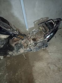 دراجه ثعلب لبيع دراجه كفرات مكسورات وطفت فجه ومعرفة عطله سعره 200 وبيه...