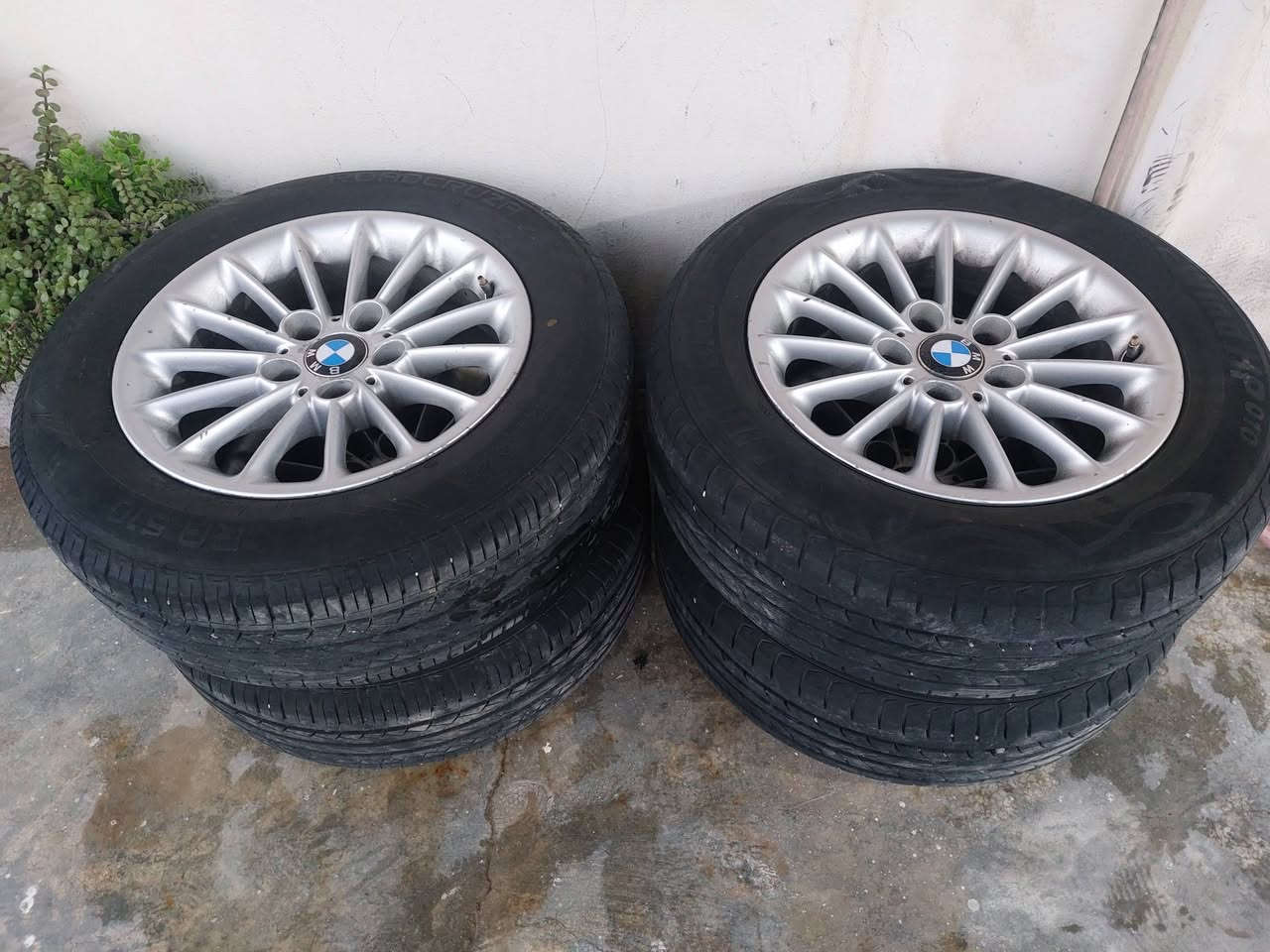 السلام عليكم
ويالا اصليه حجم 16 تخم تاير جديد 300 الف لتواصل علاالرقم بي وتساب ***********
