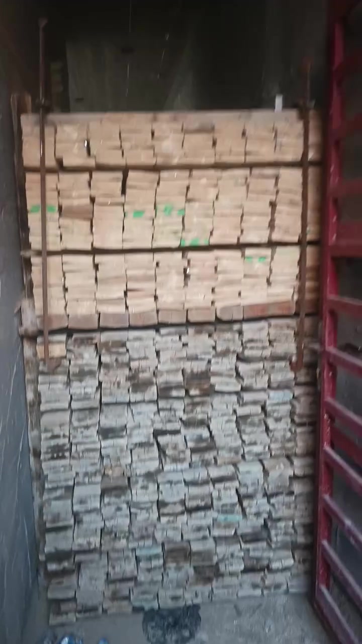 قالب خشب روسي للبيع
العدد, 10مكاعب /بي لوح طول 4م /6مكاعب ونص

في بابل حلة للاستفسار الاتصال ***********
