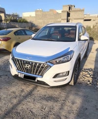 توسان ٢٠٢٠ • محرك ٢٠٠٠ • رقم بغداد