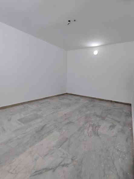 #للايجار في السيدية لدى مكتب الاعتماد الهندسي للعقار السيدية
___________________
#بيت مساحة 300م يحتوي على
#4غرف نوم
#صالة
#مطبخ
#خدمات
____________
سعر. مليونين وربع
________________
للاستفسار:*********** 📱✅
