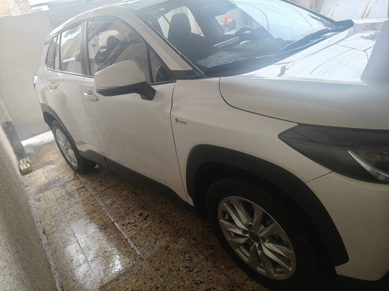 السلام عليكم
كورلا كروس 2024 صيني هايبرد محرك 2000 فتحة قطعتين يبريد كشنات مخمل كامرة خلفية رادار تحديد مسار ماشية 14800 رقم بغداد بأسمي السعر 26 مليون 

***********
