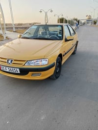 للبيع موديل 2015 سياره جديده مصفره هيه وغرامات هزه جديده ماشيه ميه وست...