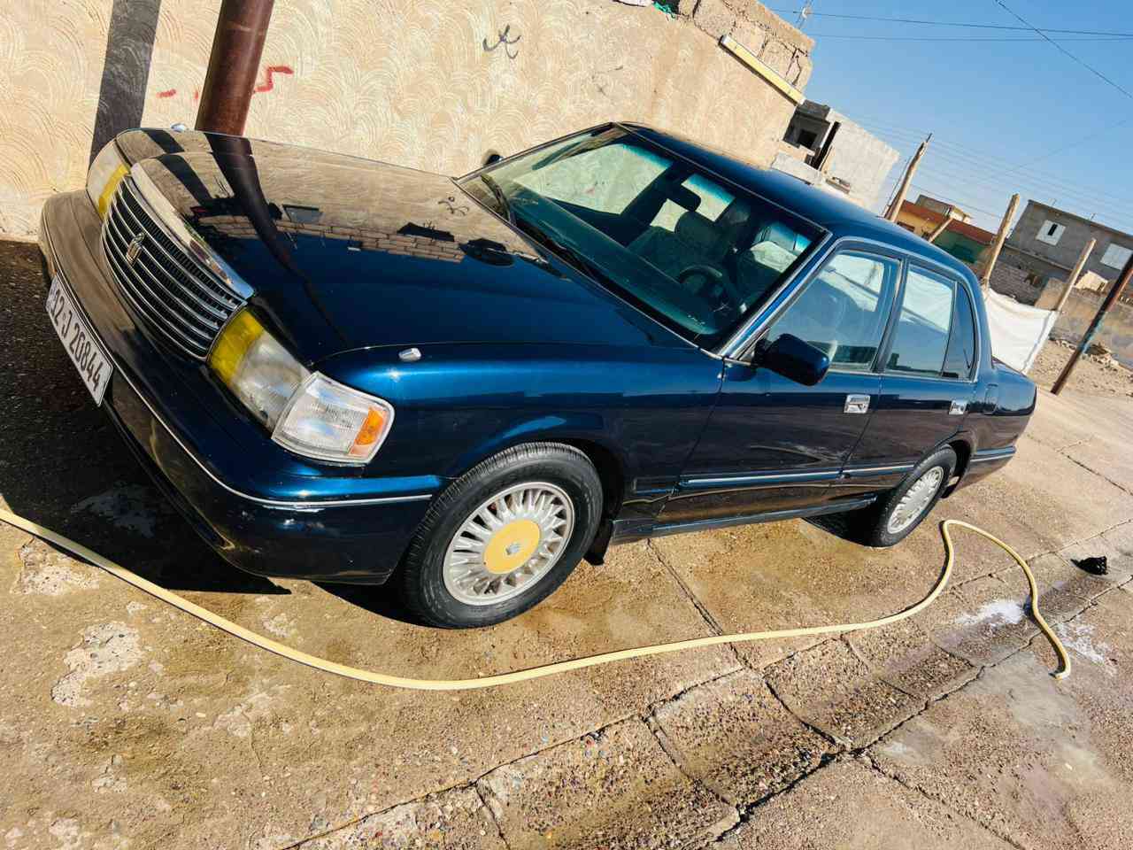 سلام عليكم للبيع ارنب طويل موديل 93 لون نيلي مكفوله من الكص ونقل جثه  محرك وكير شرط بطاين نضيفه كهربائيات شغاله  مصبوغه جماليه بيها معجون بل سقفيه  سنويه مجدده 2031  رقم نينوئ مسطرى  سياره احلا من الصور السعر 60وبيها مجال موصل  ايسر  للأستفسار ***********////***********
