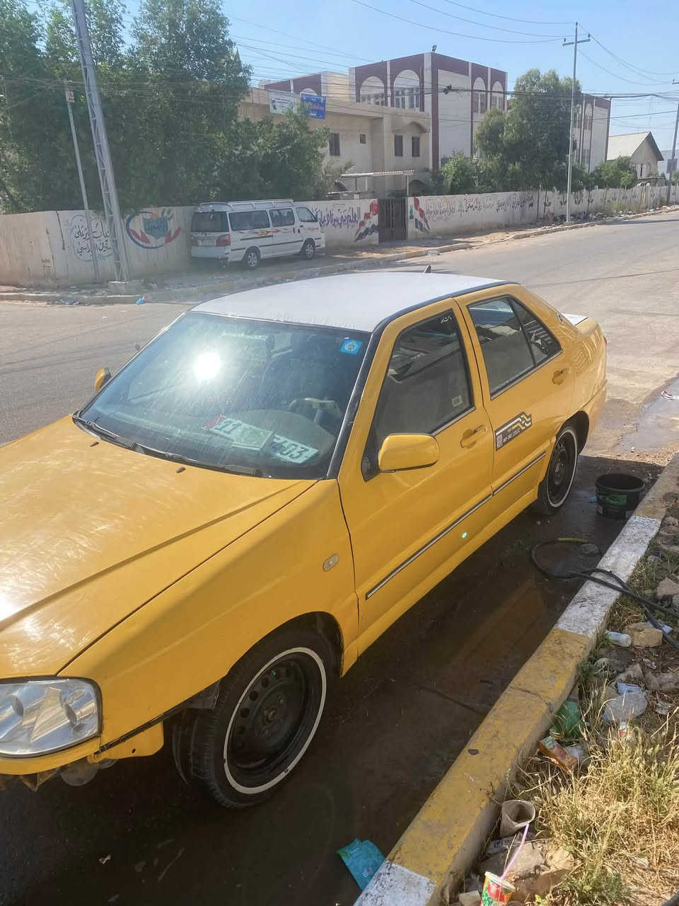 السلام عليكم 
شيري كوين للبيع كير ومكينه كورلا تبريد شغال فول 
صدر جديد نقصها دعاميه اماميه فقط 
رقمها بغداد 
مكاني بغداد الحسينيه الراشديه 
السعر 30 وبيها مجال 
***********
