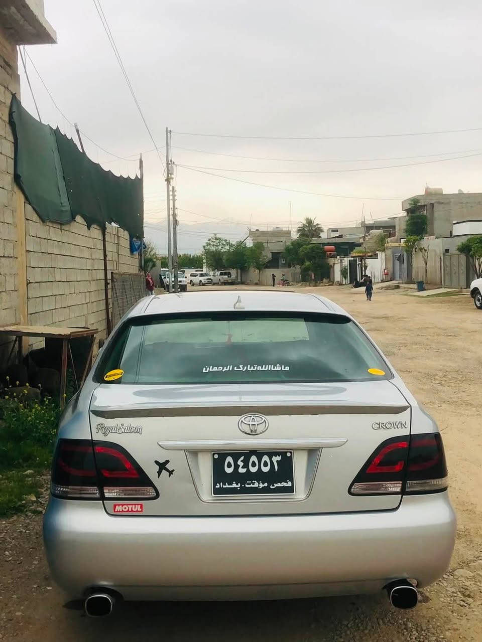 شاهینە ١٨٢ بڕاوە ٢٠٠٥ ڕۆیاڵ
سەیارەکە زۆر بەقوەتە گێڕومەکینەو تەبریدو کارەبای بەشەرتی ١٠ فیتەر سەقفی زۆر جوانە بێچاڵو شوخت سەیارەکە هی ماڵانە هی مەعرەز نیە زۆر زۆر تونو تۆڵە کامل مەسرەف کراوە بەس برێکی نەبەسراوە کۆدی بۆ کراوە بانزین زۆر کەم ئەخوا ساڵانسای سپۆرتی لەسەرە کامل جێ لەحیمەکانی چاک کراوە
سعری ٤٤ گەڵاو کەمێک مەجال : شوێن سەیسادق
***********
ئەدمین♥️
