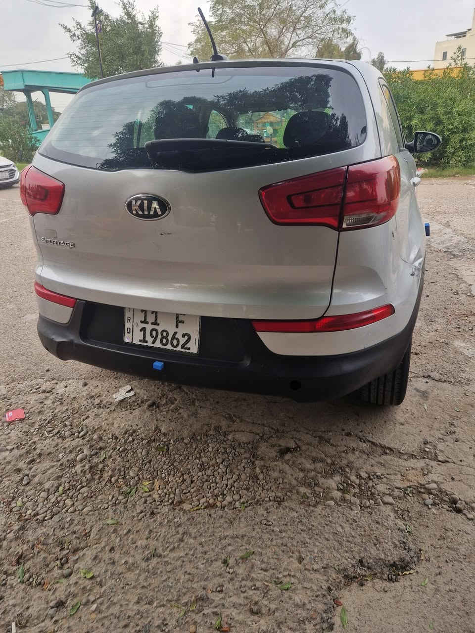 سبورتج موديل 2016
وارد امريكي
ماعندي صور الحادث
جاملغ وبنيد صبغ
الصور كدامك
محرك ممتاز وممفتوح
ماشيه 80 الف بشرط الفحص
صدر وحداديه درجه اولى
كلشي شغال متذب دينار
باسمي شخصيا
فحص وهزه وسنويه كله جديد
الداخل حلو واستعماله نظيف بس يرادله حمام 
سياره مال بيت ومن زمان عدنه
السعر 133 
العنوان بغداد الكرخ العامريه
***********
