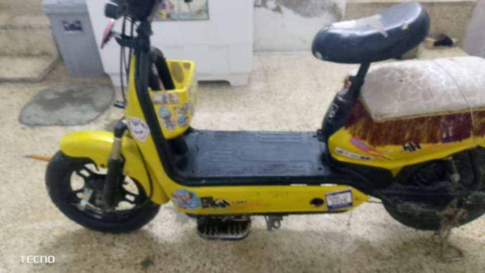 ماطور شحن للبيع نضفه فول السعر 150مكاني ايمن


**إذا كنت صاحب هذا الإعلان وتريد حذفه لأي سبب، رجاءا أرسل رسالة إلى الدعم الفني**