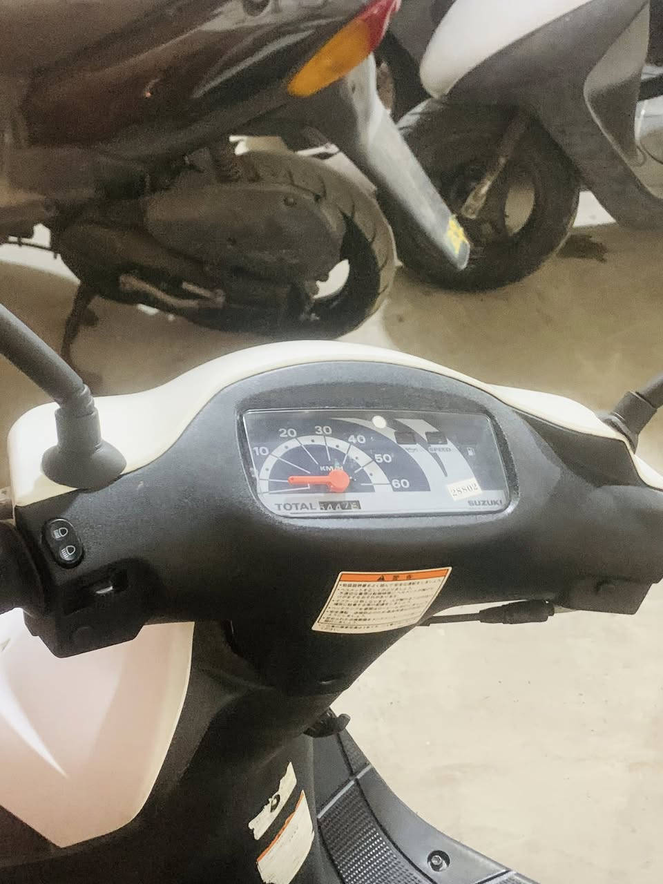 تم وصولنه حاويه ساسوكي رمبه كله جديد وأنواع الألوان شرط مكفول وفول تاخذ جاهز عل آخر حبايه
سعر جوه السوك ٥٧٥ الف
مكان تكريت الساعه 
للاستفسار ***********
