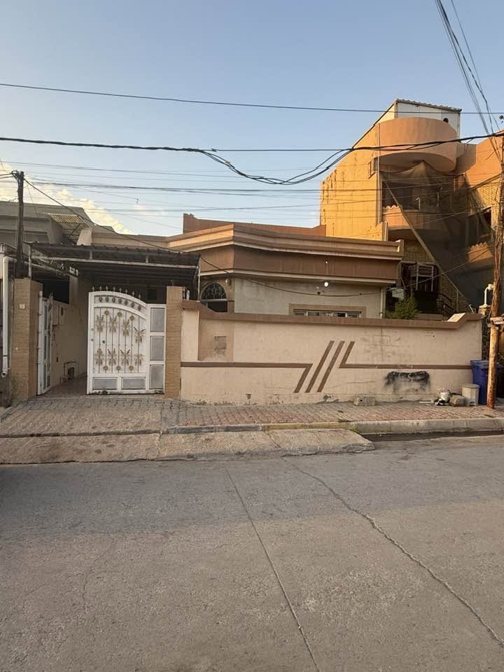 عقار للبيع✨✨

بيت طابو صوف ٢٠٠ متر للبيع مبدون مشاكل ب اسم شخص واحد 

بيت طابق واحد مع ممر في الطابق الثاني 

بيت يحتوي على ٢ غرف نوم و هول و استقبال و صحيات

موقع البيت: حي العسكري قرب جامع المعراج

للاستفسار: ***********
