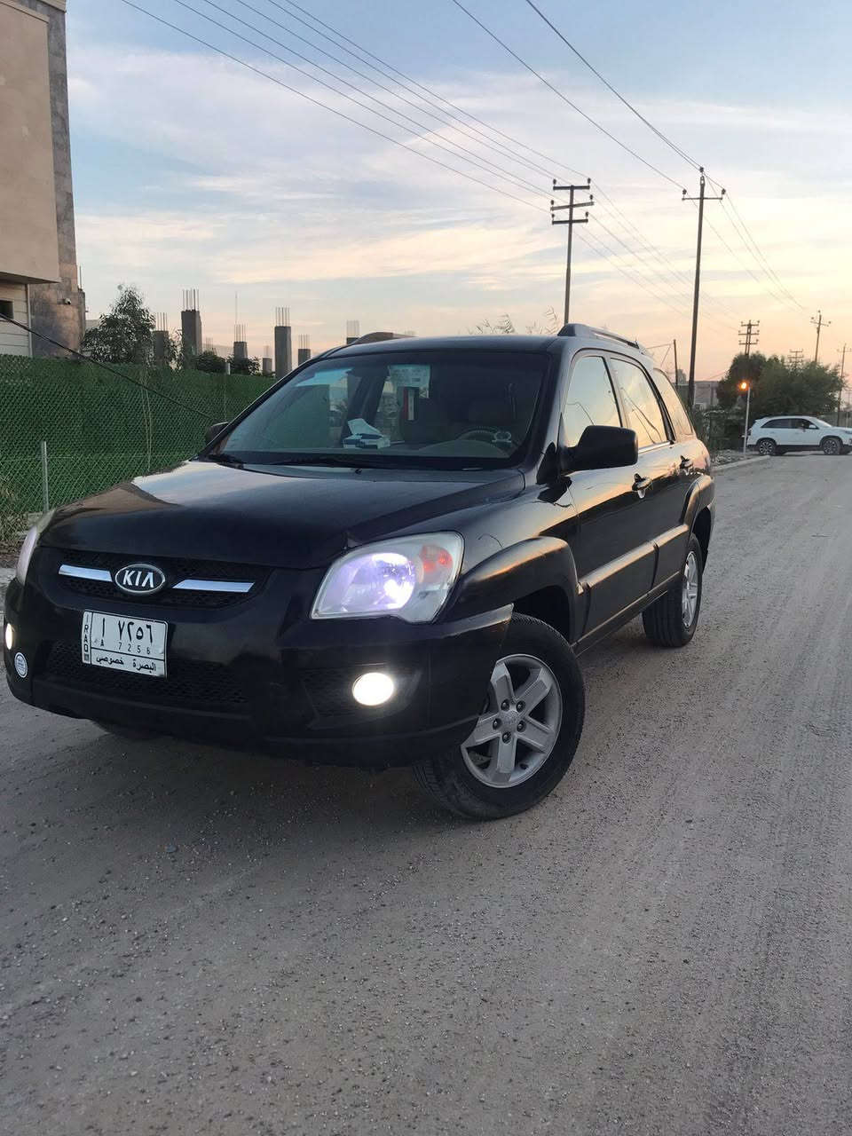 سلام عليكم
سبورتج 2009 مكينه 2000دوش خليجي بدون ضربه 
بيه فقط جراد باب الصدر  سياره گير ومكينه وتبريد مكفولات وتخم تاير وحداديه زينه سياره خير من الله رقم حولته انگليزي باسمي تحويل ثاني يوم
السعر ب110 وبيه مجال للشراي‏***********للتواصل العنوان الناصرية
