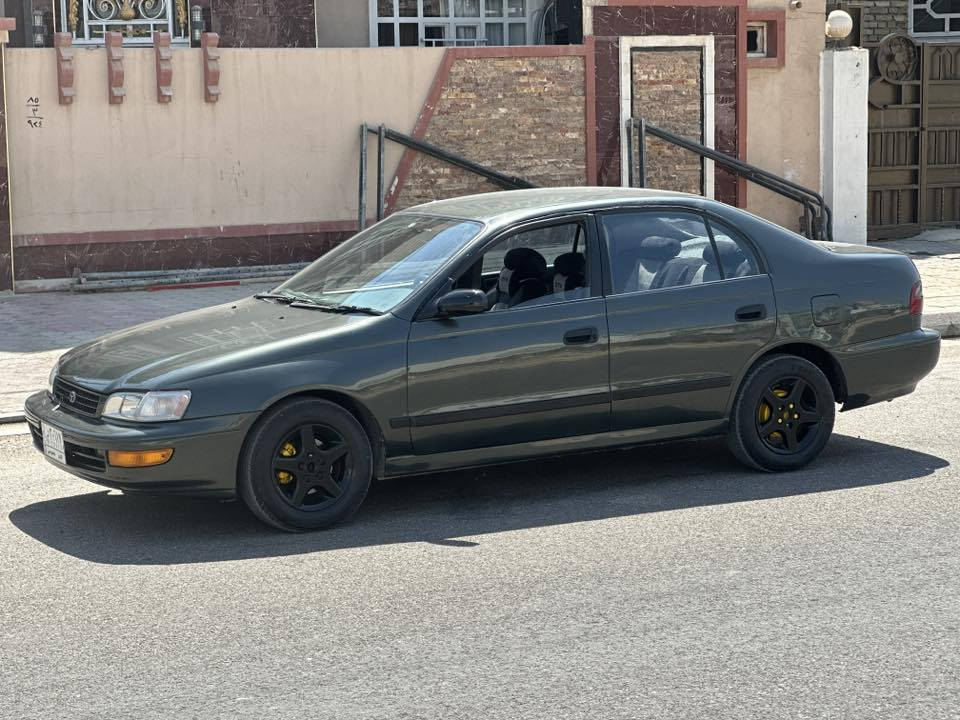 سلام عليكم
….
كرونا موديل 1995 محورة  السيارة جاهزة من كلشي مابيها نقص برغي   گير ومحرك كورلا كف 1600
دوشمة جديدة
كهربائيات 
صدر جديد امامي خلفي
ادامة محرك 
فلنجات جديدة 
دسكات جديد
مصبوغة عام جمالية 
***********
***********
….
السعر /  ٤٥ وبيها مجال بسيط
