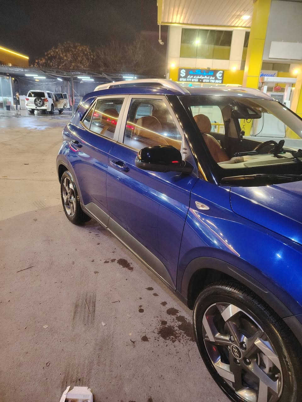 هونداي فينو ٢٠٢١للبيع فقط
فول مواصفات، فتحة سقف 
صبغ خفيف على البونيد مكان الشخط
كير ومكينة وكالة بشرط
تشغيل عن بعد 
بصمة 
رادارات جانبية. تحديد مسار 
تبريد شاشة 
تبريد كوشنات 
تدعم جميع البرامج. اندرويد واوتو وابل وغيرها. 
. المكان.  اربيل.  للاستفسار او الاتصال واتساب او اتصال مباشر. 
،***********
