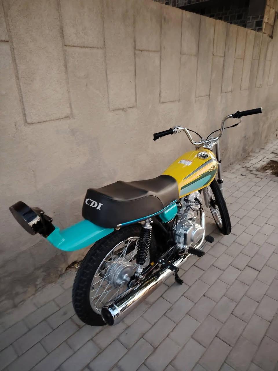 سلام عليكم دراجه للبيع بدون سبايه اوراق سكنر مستعجل عليه مكان ناصريه مركز شراي بيه خير يدلل بس شراي مو يطبلي واحد بيش مدي شني سوالف تعبانة  بس يسئل وشكرن 🫰💞


**إذا كنت صاحب هذا الإعلان وتريد حذفه لأي سبب، رجاءا أرسل رسالة إلى الدعم الفني**