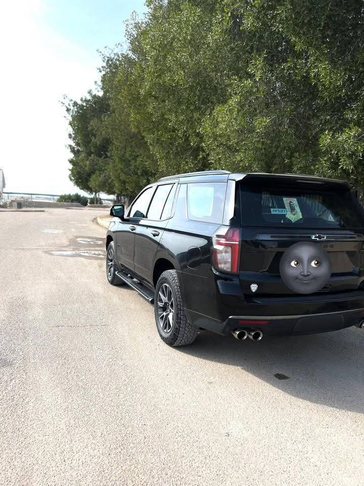 اتمنه تق
ره كلشي قبل ماتتصل وانوب اخدمك والي ماتخدمه اتمنه نسمع كلمه حلوه مثله 
تاهو موديل 22 خليجي فئه z71 رقم بغداد باسمي شخصيا 
السياره كفاله عامه من الصبغ والضربه  والدبل كود والبارد البنيد براغيه مفتوحه بالوكاله شرط مالهه بدون تبد
يل السياره ماشيه 200 كيلو
حجم المكينه 6200 وشرط المكينه مامفتوحه السياره فول مواصفات شنو الي بالك بيهه سعرهه 415 قفل قفل قفل بدون عمله 
مكاني بغدد  
    ***********
ملاحظة بيع فقط بدون مراوس ومنزل سعرهه للبيع السريع
