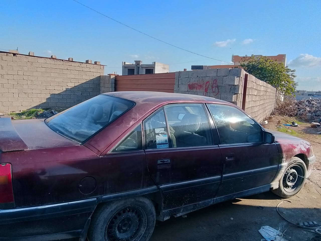 ئومیكا للبیع سعر 35 بتاقە بنزین بي مکینة 20 سنویە بسمي سنویة جدید هةزة جدید سنویة2030 هاتف ***********
