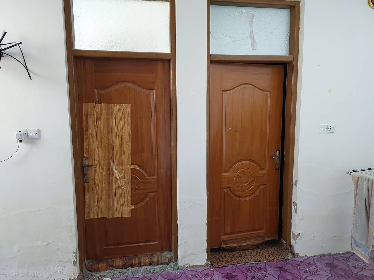 السلام عليكم بيت البيع في منطقة الاصلاح قريب عل شارع العام المساحة ١٥٠
***********
