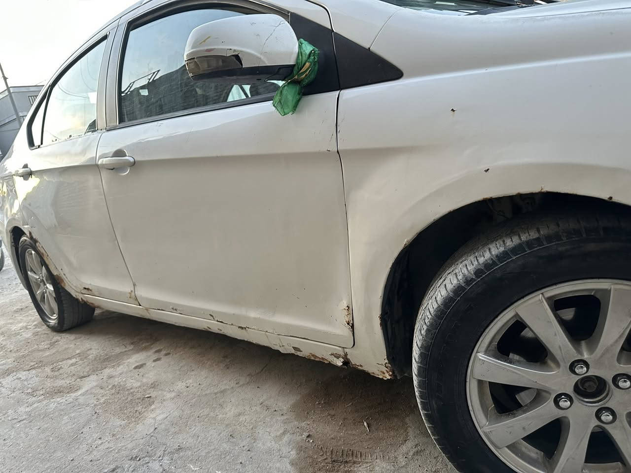 كريت وول فولكس للبيع كير مكينة خير من الله تبريد شغال سيارة بيها خياسات مثل ما موضح بس داخل جديد مكاني بابل مركز حدادية جديدة بس الدبل مال السايق فاكس السعر 35بيها شي قليل ***********
