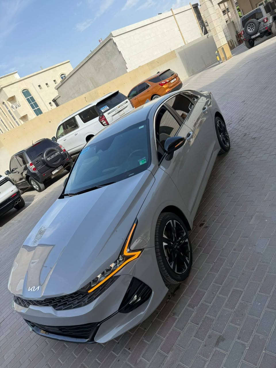 كيا k5 مديل 2024
بيومك تستلم 
جي تي لاين 
داخل جلد احمر بصمه ويل كروم 
السعـــر 155 قفل مصلح وجاهز واصل بصره بدون كمرك 
ترهم بكتاب شهداء وترهم حره
***********
***********
