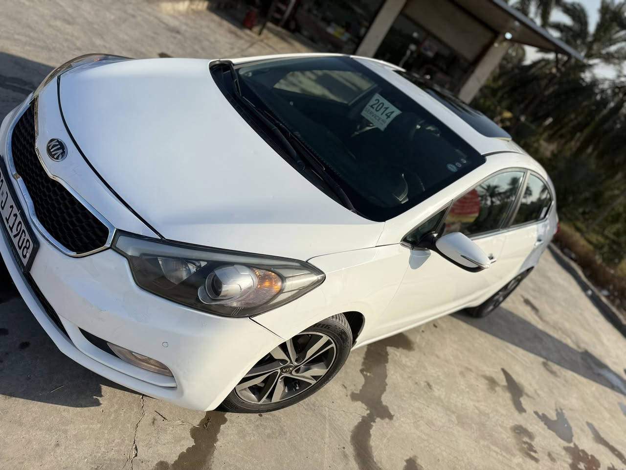 سلام عليكم سيراتو 2014 فول مواصفات  رقم جديد بسمي تريد تحويل تريد وكاله السعر 127 وبيه مجال حك الجية *********** الاتصال على الرقم
