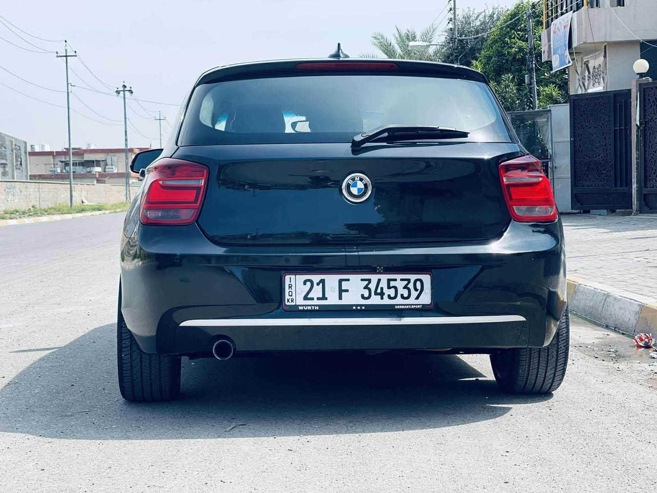 Bmw
F20
i 118
موديل 
2014
كوبون بنزين موجود 
رقم سليمانية
تايرات تخم كلة جديد 
مواصفات ال Bmw معروفة ميحتاج اذكرها 
ضرر قطعة وحدة فقط جامرلغ امامي سكن صبغ 
بدون دواخل بدون ايرباك 
مكينة ١٦ توربو 
تحويل نفس اليوم 
نواقصها تدفئة
مكينة بيهة شوي بخار 
بيهة ملاحظات شوية رصعات على شخوط مكانات متنوعة 
السعر ١١٠ 
مكانهة كركوك حي الواسطي 
***********
واتس اب *********** كركوك, العراق
