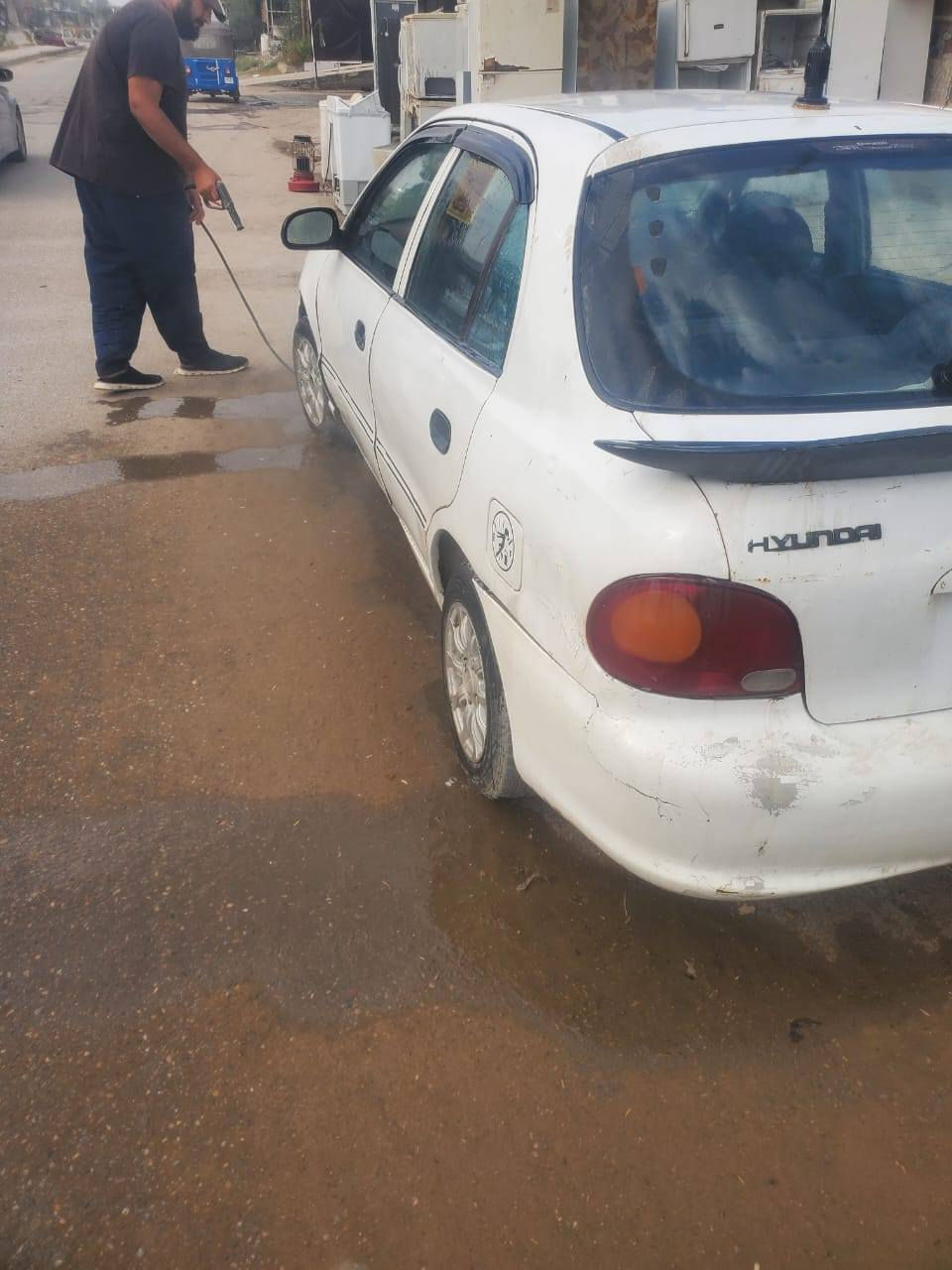 السلام عليكم اكسنت 94 محرك ١٦٠٠ كير عادي محرك ينقص قليل السعر 20وبيه مجال *********** مكاني بغداد ابو غريب
