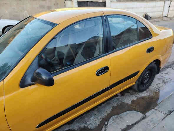 سلام عليكم سني 2011 رقم بغداد
انكليزي ب اسمي مصفره هيئه وغرامات 
كير اوتماتيك 

سنويه صالحه لغايه 2030 محرك قبق اسود.
تبريد شغال عليه ادامه من كلشي كير محرك جديد.. 
سياره احلى من صور
سعر 80وبيها مجال حك الجيه.
مكان السياره الرمادي.. 

رقم الهاتف ***********
