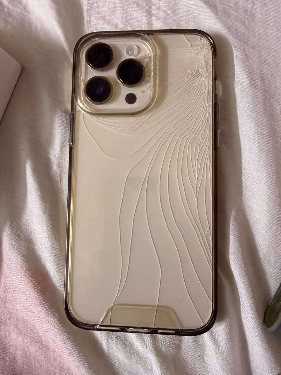 السلام عليكم 
ايفون 14برو ماكس ذ 256 ماستر كفاله عامه لا مفتوح ولا مبدل بي اي شي لجهاز نضافه فول فقط لضهر مالته مكسور ولا ماثر ع الكامرات ولا بي اي خلل لجهاز بطاريه 84


**إذا كنت صاحب هذا الإعلان وتريد حذفه لأي سبب، رجاءا أرسل رسالة إلى الدعم الفني**