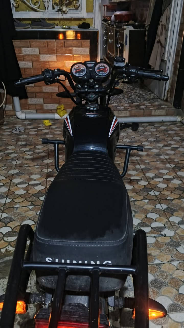 سلام عليكم دراجه شاينك للبيع موديل 25 مكفولة من كلشي  اوارق كامله مكاني بابل القاسم ***********
