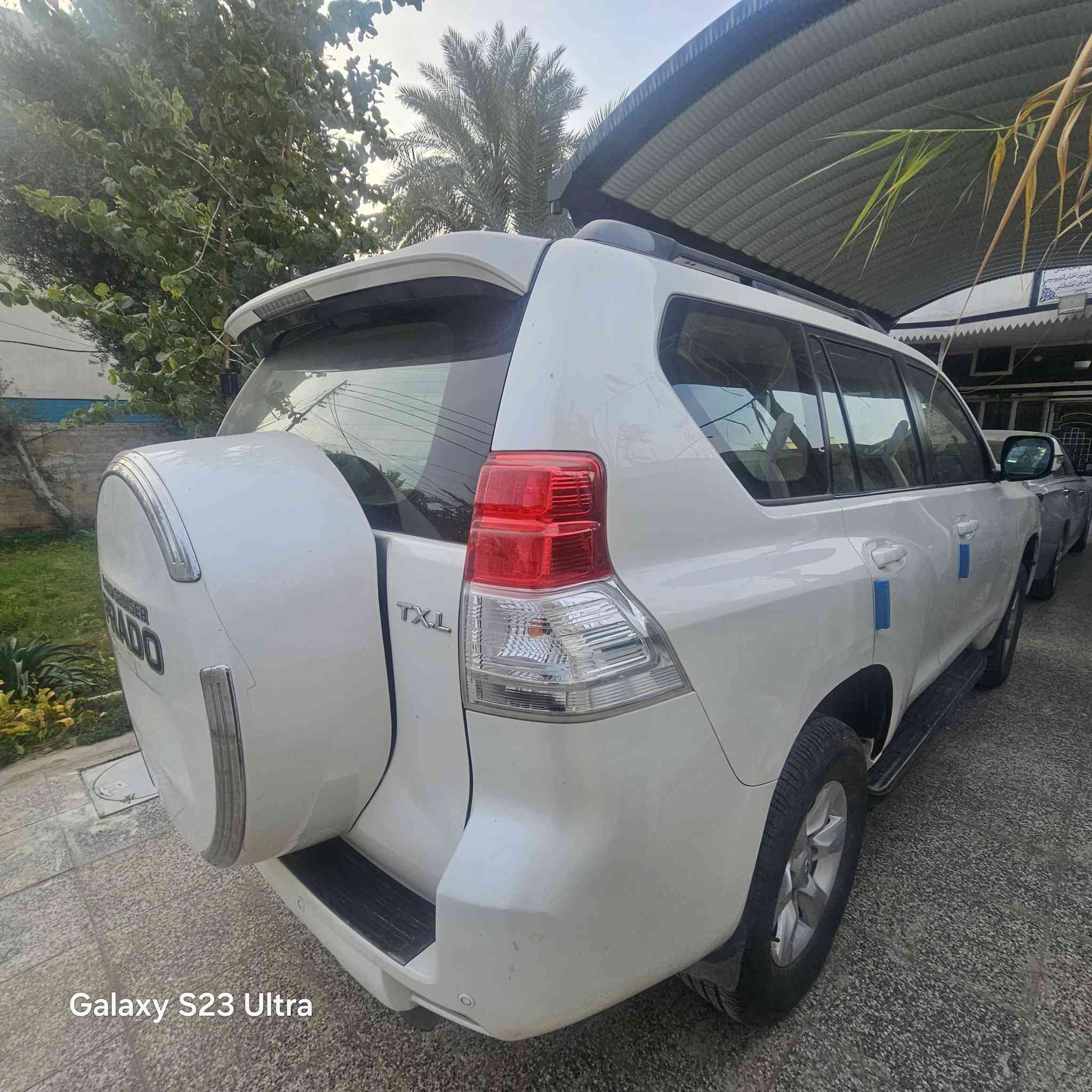 السلام عليكم
للبيع ٢٠١١ ستة سلندر وارد سعودي
٢٦٠ ورقة 
٣ قطع صبغ دون دواخل مع بارد قليل موضح بالصور 
دبل تانكي 
ماشيه ١٦٤
*********** واتس اب
