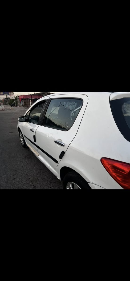 بيجو 307 بدون صبغ ولاضربة محرك محور كورلا
رقم بابل تحويل ثاني يوم السعر ٤٥ وبيها مجال 
***********
