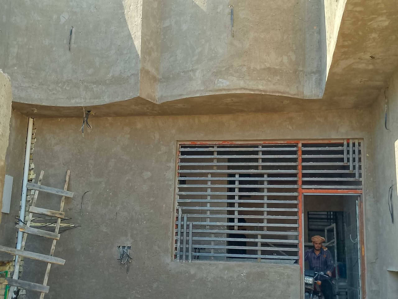 سلام عليكم خالفه لبخ سمنت جص بورك واجهات نثر ترميم شغل درجه اولى كادر عمل التزام بل  موعد متفرغ حالين ***********
