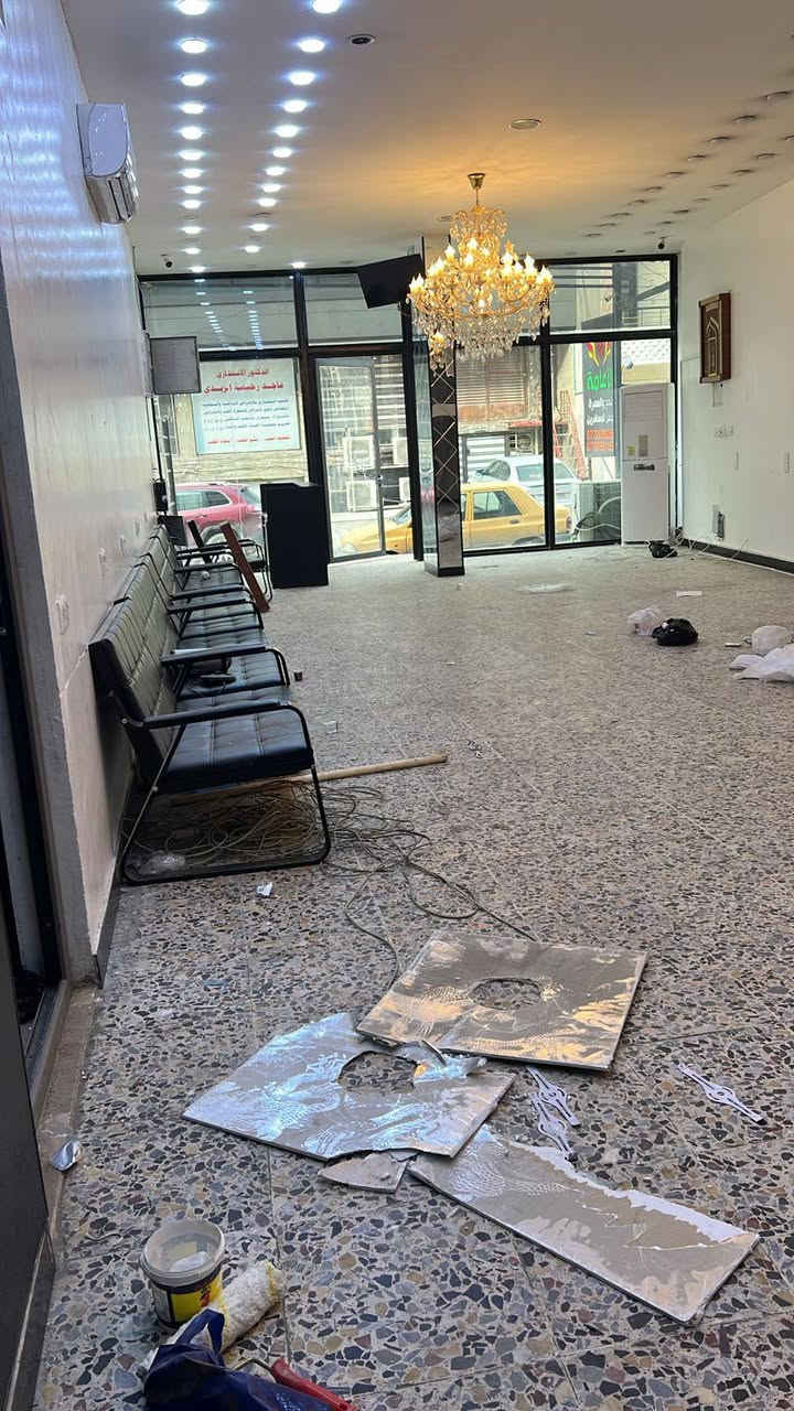 السلام عليكم محل للايجار في الوزيريه للاستفسار ***********
