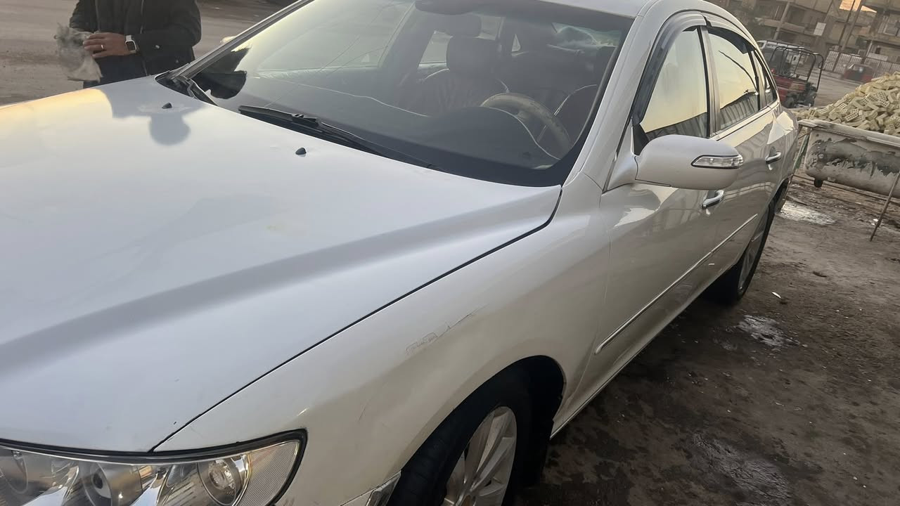 آڵسَـِْ♡̨̐ـِْڵٱمَ عـڵـِْ♡̨̐ـِْيّيّگمَ    هونداي ازيره محرك ٣٣٠٠ سياره موضح سونراهة بل صوره وموضح كلشي بل فديو الناشره 
#حداده 
صدر خلفي امامي جديد 
تخم تاير جديد
….نقص فقط اذاين 
مكينه ٣٣٠٠ مكفوله طك كارتون 
#مواصفات 
كراسي كهرباء 
ذاكره ابواب 
سماعات انفنتي 
حساس خلفي 
شاشه +كامره 
لايت عالي زنون 
فتحه طكتين 
مري اشاره وشفط 
؟؟
#كهربائيات جاهزه 
كلوب بل دشبول ممشتغل الحمدو لله 
بيع او مراوس بحديث مع الفرق ؟؟؟ 
السعر ٨٨ وبيهة مجال للشراي واذا مراوس بحديث بعد افضل 
#مكان الشعب ***********
#للتوضيح ذاكر كلشي بل فديو
