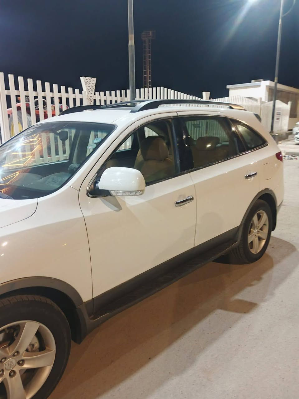السلام عليكم
للبيع: هونداي فيرا كروز2008 خليجي 

مكفوله كفاله عامه حته دعاميات 

بصره رقم دولي انكليزي، تحويل ثاني يوم،

سنويه 30

هزه جديده 
مكينه كير كفاله 

المواصفات: فول مواصفات

بصمة

تحكم ستيرين

اشاير مري

كشن حفظ 

جنطه كهربائيه 

كراسي تدفئة

فتحة سقف

كراسي كهربائية

سبعة ركاب

حساسات

كراسي جلد

تبريد ثلاث قطع

العنوان ناصريه مركز 

***********
