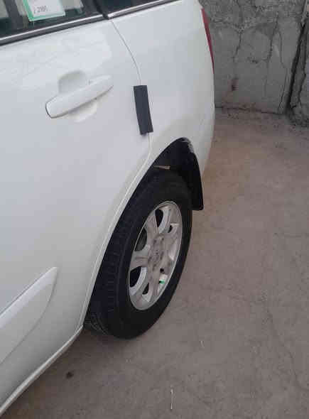 السلام عليكم تيكو موديل ٢٠١٥ ماشيه ٨٩ مكفوله من ضربه وصبغ سعر ٨٤ بسمي رقم جديد اتصال ***********
