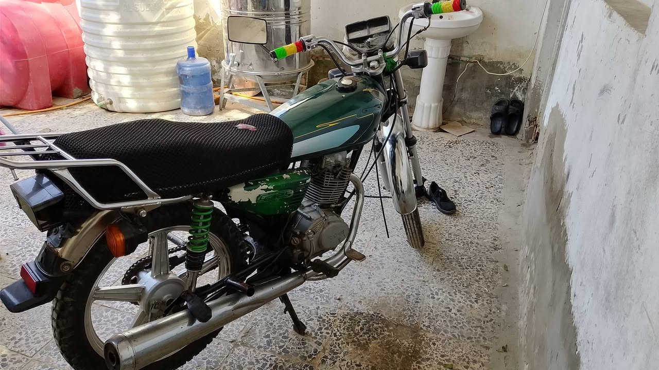 سلام عليكم موجودة دراجة للبيع اربع كير موديل 14الدراجة مكفولة عدة محرك كايمةاوراق أصولي ***********وهاذ الرقم بي واتساب
