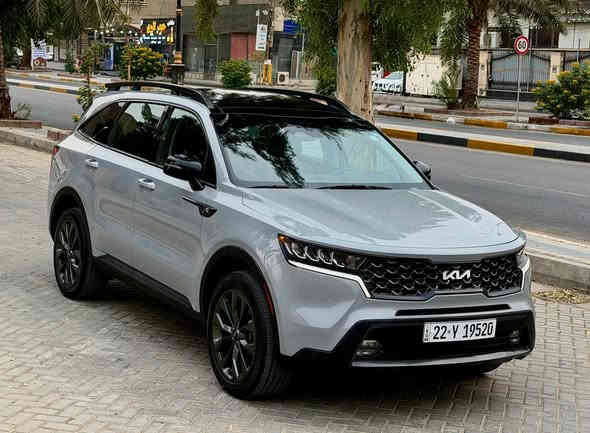 سورنتو 2023  Xline قماره بانوراما 
فول فول مواصفات  داخل منفصل vip

للبيع بدون مراوس 
وارد امريكي دخول جديد 
مرقم اربيل ( تريد وكاله او سنويه بأسمك ) 
محرك 2500 تيربو 🚀🚀
ارباك بردة فقط ⚡️

كشنات جلد تدفئه 
كشنات اماميه كهرباء 
7 راكب 💯 ماشية 35
كشنات خلفيه منفصل vip
سعر🔥🔥235🔥🔥
شاحن واير لس 
رادارات عدد 4 
حساسات وكامره خلفيه 
بك لايت LED 
لايت 3 عدسات زنون LED 
ويل 20 بلاك 
قياده ذاتيه 
تحديد مسار 
مودات قياده عدد 4
صندوق كهرباء يفتح عند الاقتراب 
اناره ترحيب عند الاقتراب 
سايد بريك بصمه 
تشغيل عن بعد 
اشاره بالمرايه 
تبريد شاشه 
صور الحادث مرفقه  حادث. ثلاث قطع بدون دواخل نقص ما بيهه 
مكان السياره   بغداد. كاظمية
رقم  ***********
