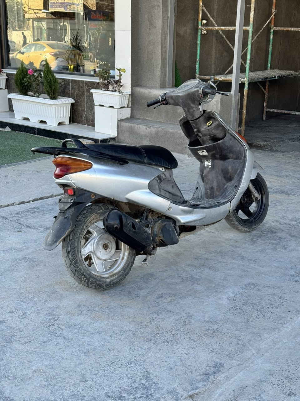 اكزز للبيع دراجه نضيفه وخير من الله
400وبيها مجال للشراي ***********
