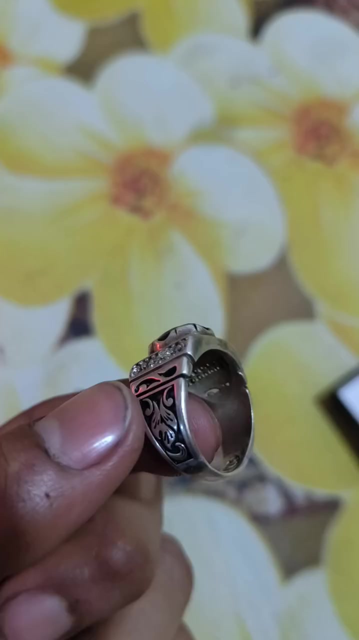 جمشت للبيع مكاني ابي الخصيب السعر 50 بي مجال ***********
